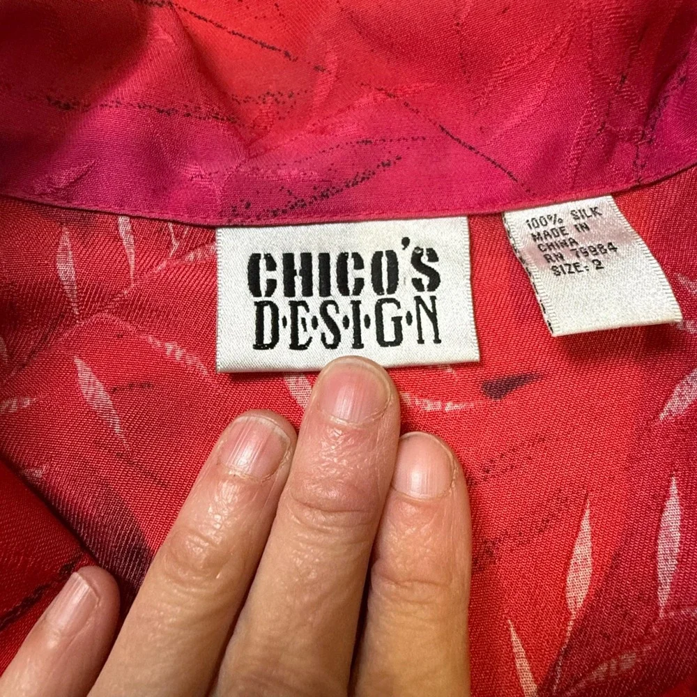 Chicos Design Silk Button Up Blouse Tropical Floral 100% Silk‎ Size 2